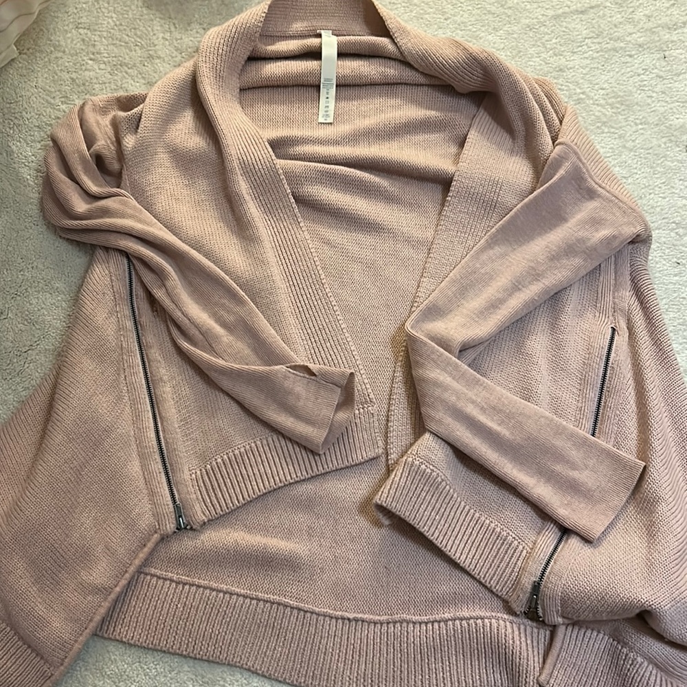 Lululemon sweater